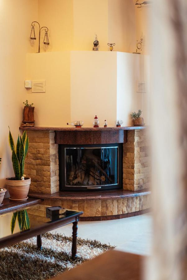 Cozy Place Near Historic Center Салоники Экстерьер фото